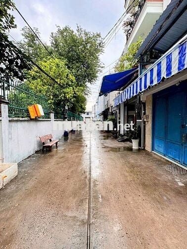 BÁN NHÀ MỚI XÂY LÔTƯ HXH 6M SÁT MẶT TIỀN 4X14 GIÁ 4,7 TỶ TL