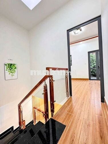 BÁN NHÀ MỚI XÂY LÔTƯ HXH 6M SÁT MẶT TIỀN 4X14 GIÁ 4,7 TỶ TL