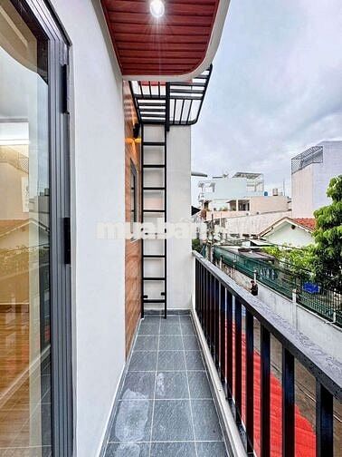 BÁN NHÀ MỚI XÂY LÔTƯ HXH 6M SÁT MẶT TIỀN 4X14 GIÁ 4,7 TỶ TL