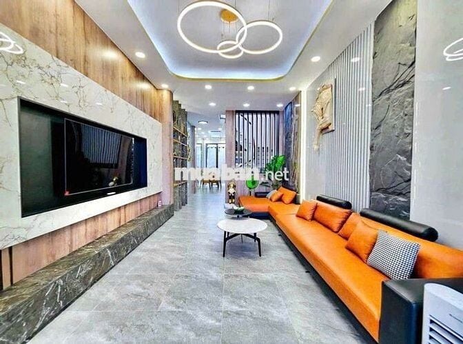 Cho Thuê Nhà Nguyên Căn Mặt Tiền Hẻm Xe Hơi Full Nội Thất Quận 7