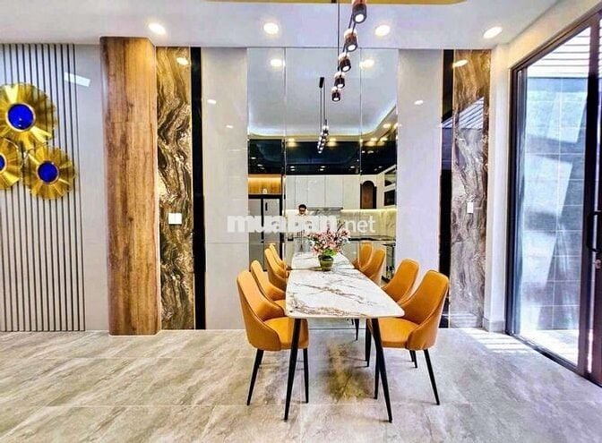 Cho Thuê Nhà Nguyên Căn Mặt Tiền Hẻm Xe Hơi Full Nội Thất Quận 7
