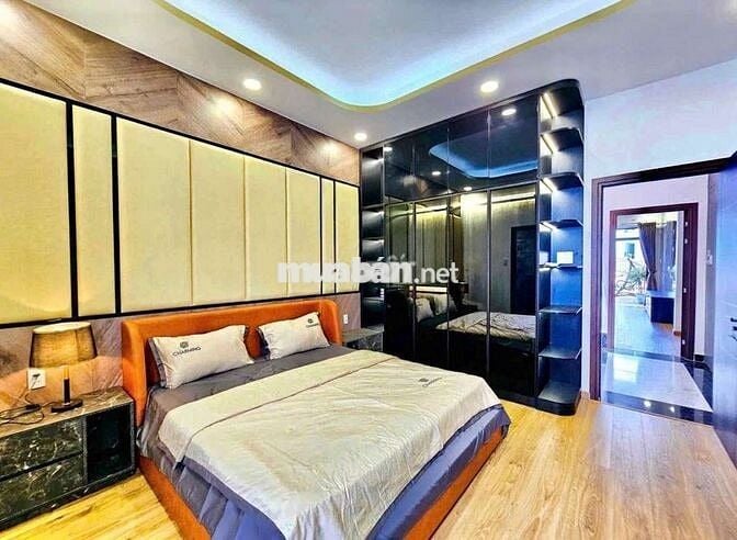 Cho Thuê Nhà Nguyên Căn Mặt Tiền Hẻm Xe Hơi Full Nội Thất Quận 7