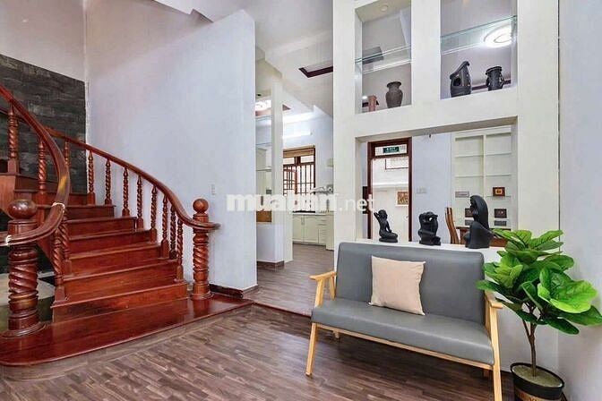Cho thuê biệt thự hồ bơi 4PN full nội thất đầy đủ ở hoặc kinh doanh