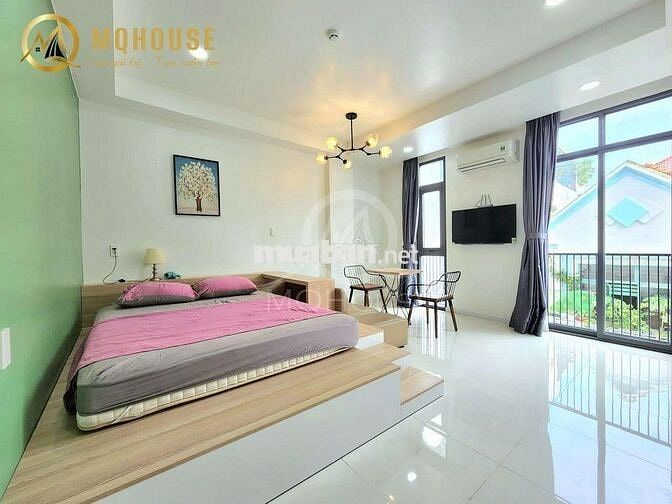 CHO THUÊ SIÊU PHẨM STUDIO CỰC MỚI BAN CÔNG CỰC LỚN NGAY SÂN BAY