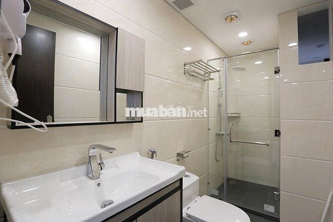 Cho thuê 2n2wc Phố Nam Tràng - Trúc Bạch, full đồ đẹp, giá 19 triệu