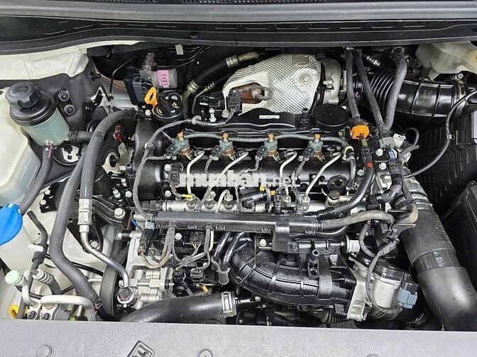 Kia Sedona 2.2DATH full dầu bản Platinum D CAO CẤP