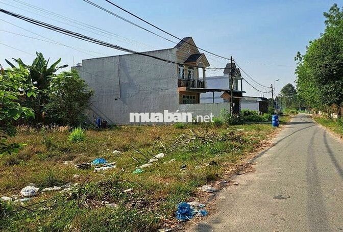 Đất Tỉnh Lộ 7 gần chợ Phước Thạnh ,DT  349m2 Giá 950 triệu