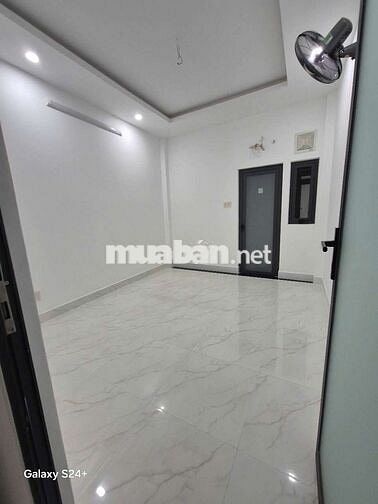 Bán nhà tiện kinh doanh CHDV đường Âu Dương Lân P3 Q8