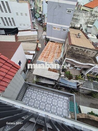 Bán nhà tiện kinh doanh CHDV đường Âu Dương Lân P3 Q8