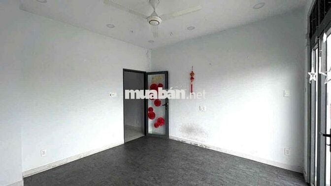 NHÀ CHO THUÊ 10PN, 10WC, CÓ THANG MÁY , LÊ VĂN VIỆT, P3, BÌNH THẠNH