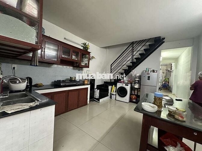 BÁN NHÀ HẺM XE HƠI TÂN CHÁNH HIỆP Q12 - 72M2 - SỔ ĐẸP - KHU ĐỒNG BỘ
