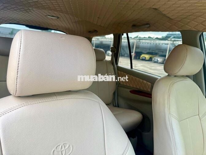 Toyota Innova 2.0E 2015 số sàn, 1Chủ Xe GĐ Sử Dụng