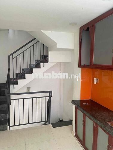 nhà cho thuê đường số Vĩnh Hội F4Q4