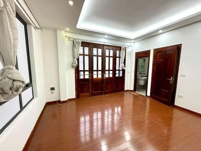 Nhà riêng lô góc 80m2 phố Nguyễn Trãi, Thanh Xuân, ôtô tránh, KD tốt
