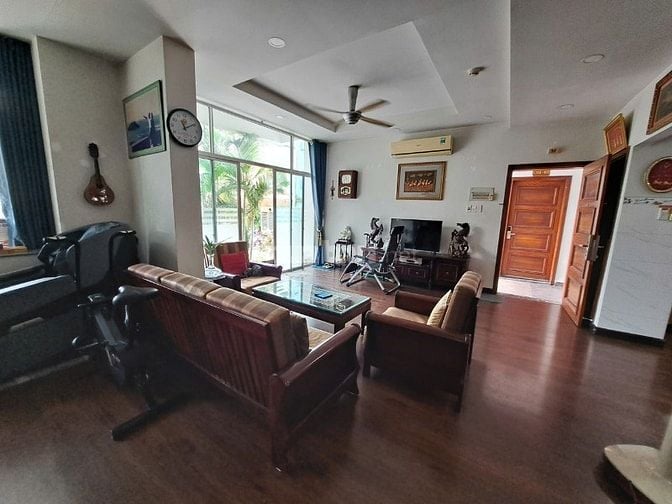 Cần bán căn hoàng tầng trệt Hoàng Anh 3,New Sài Gòn, 200m2, Giá 7.2 tỷ