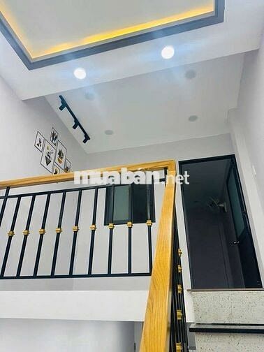 Bán Nhà Ngon bổ rẻ , vali ở , Chiến Lược , BTĐ , Bình Tân , xem chốt