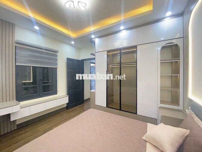 Bán Liền kề Simco Sông Đà, lô góc view Him Lam, kinh doanh, thang máy