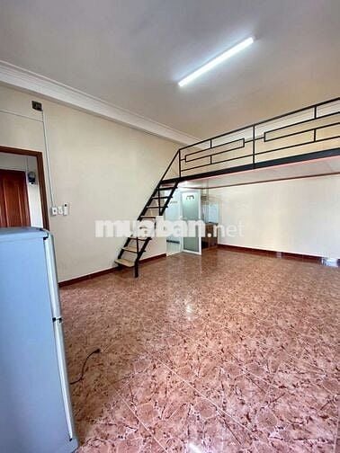 💥 Căn Hộ Có Gác Ban Cộng 40m2 _ Mát Mẻ, Sạch Sẽ _ Thích Quảng Đức ✅️