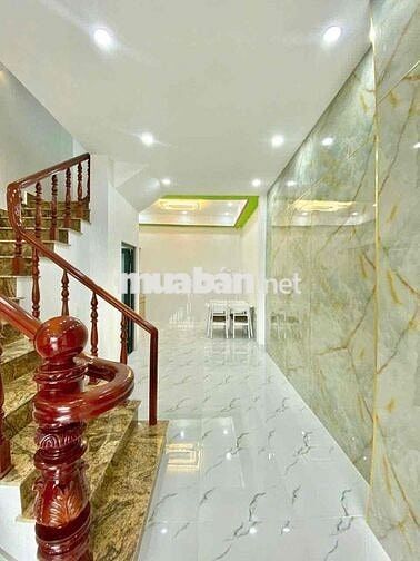 Bán nhà ở hoàn công 92m2 mặt tiền Lương Văn Tiên ở Thị Trấn Cần Giuộc