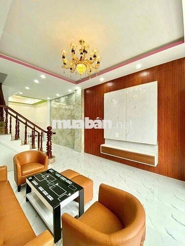 Bán nhà ở hoàn công 92m2 mặt tiền Lương Văn Tiên ở Thị Trấn Cần Giuộc