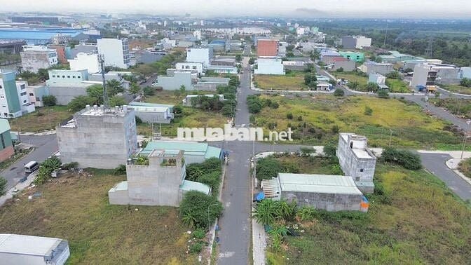 CHÍNH CHỦ BÁN NỀN Ở KDC TÂN ĐÔ VỊ TRÍ GẦN VIEW HỒ