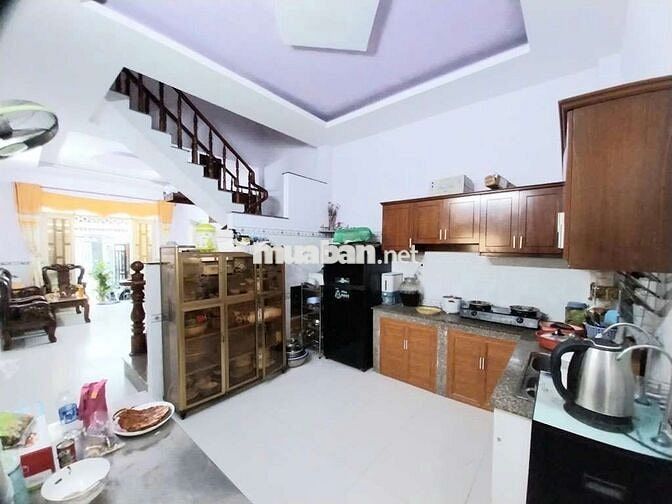 NHÀ ĐẸP HXH ĐÔNG THẠNH 3,HÓC MÔN, NGANG 4M,SÁT CHỢ ĐÔNG THẠNH,3,8 TỶ