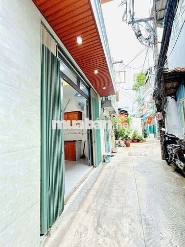 Bán Nhà khu VIP P2.Q8. Gần ngay chợ rạch ông
