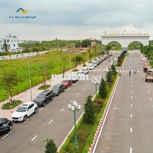Đất thổ cư đường nhựa trong KDT cao cấp đối diện ngay ĐH Tân Tạo