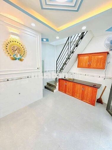 Bán Nhà khu VIP P2.Q8. Gần ngay chợ rạch ông