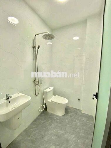 Bán nhà ở hoàn công 92m2 mặt tiền Lương Văn Tiên ở Thị Trấn Cần Giuộc