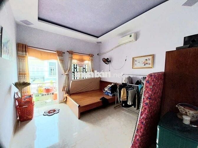 NHÀ ĐẸP HXH ĐÔNG THẠNH 3,HÓC MÔN, NGANG 4M,SÁT CHỢ ĐÔNG THẠNH,3,8 TỶ