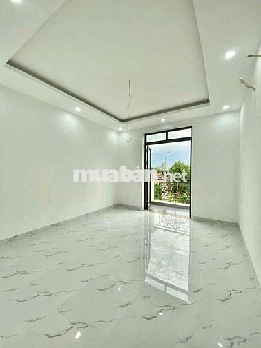 Bán nhà ở hoàn công 92m2 mặt tiền Lương Văn Tiên ở Thị Trấn Cần Giuộc