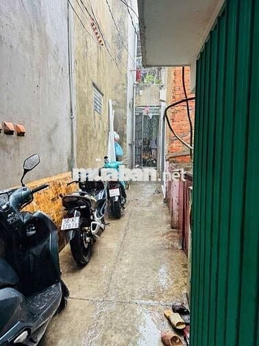 Bán Nhà Ngon bổ rẻ , vali ở , Chiến Lược , BTĐ , Bình Tân , xem chốt