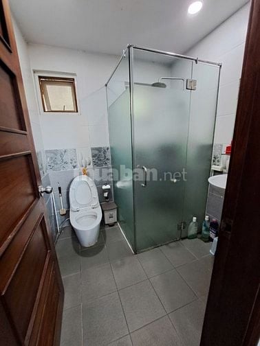 Cần bán căn hoàng tầng trệt Hoàng Anh 3,New Sài Gòn, 200m2, Giá 7.2 tỷ