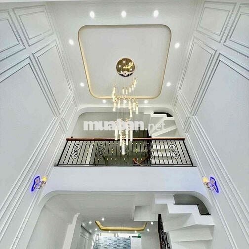 BÁN NHÀ 4 TẦNG_HXT HIỆP BÌNH. 51M2(4.2x12) 4PN5WC. Sổ Hồng Hoàn Công.