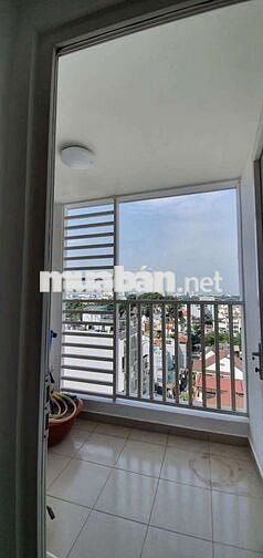 Cho thuê căn hộ chung cư Sky center Phổ Quang, Tân Bình. DT135m2, 3pn