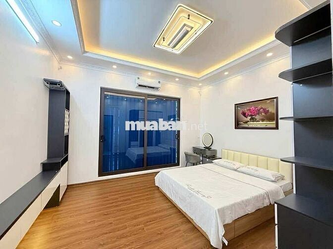 Nhà hi.ế.m Ngô Quyền HĐ  40m² x 4t, ô tô đỗ cửa, giá chỉ 7,2 tỷ