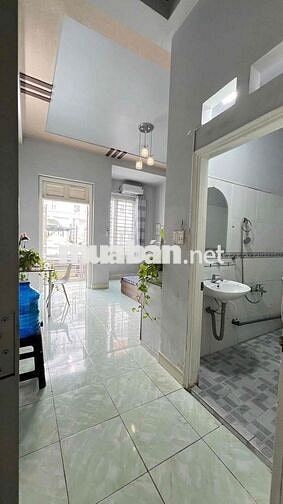 CHO THUÊ CĂN HỘ DỊCH VỤ NGAY GẦN NGUYỄN ẢNH THỦ