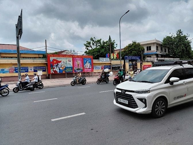 Mặt Bằng Siêu Đẹp Hoàng Văn Thụ – Gần Ngã Tư Bảy Hiền – Giá 11Tr/Tháng