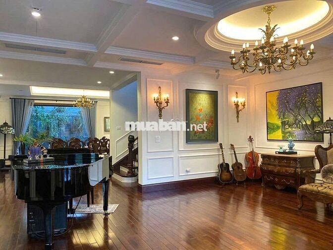 Bán Biệt thự Văn Phú 200m2, hoàn thiện, mt10m, sát Công viên giá 3x tỷ