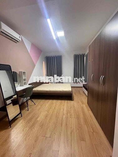 CẦN CHO THUÊ ERA TOWN 3PN FULL NT
