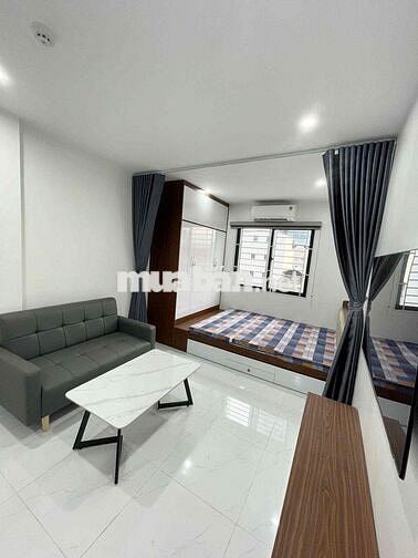 Căn hộ 35m2 1N1K tại Dịch Vọng, Cầu Giấy, Ô tô đỗ cửa, gần ga tàu