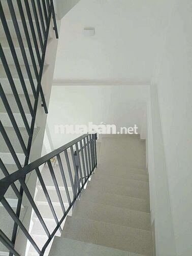 Chính chủ cho thuê nhà nguyên căn mặt tiền Phó Đức Chính