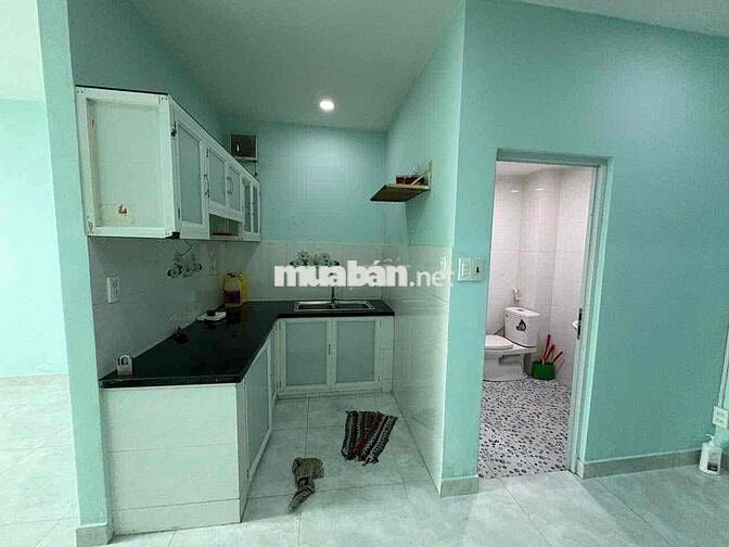 Mặt Tiền Kinh Doanh cho thuê, đường 10m ngay Tỉnh Lộ 10 - khu Tên Lửa