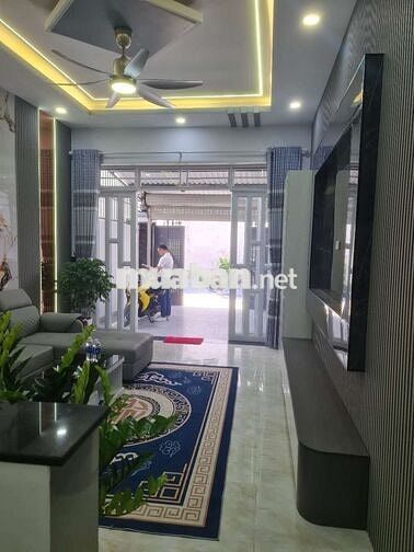 SIÊU PHẨM 3 LẦU QUẬN 12 – FULL NỘI THẤT CAO CẤP – 5,2 TỶ/ CĂN!