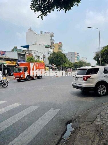 Chính Chủ bán nhà MT Tây Thạnh , DT 7,7x26m 1 trệt 3 lầu sân thượng
