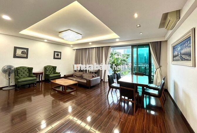 Cho thuê Căn hộ The View Quận 7, 3 phòng, nội thất gỗ, 148m2, Giá 35tr