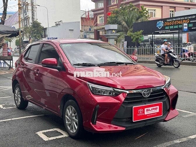 Toyota Wigo 2024 G 1.2 AT - Số Tự Động màu đỏ