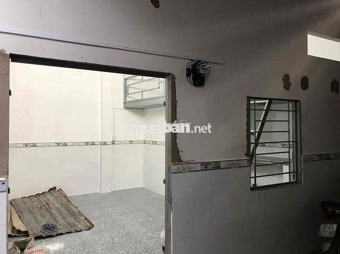 Cho thuê phòng trọ gần chợ Hóc môn, cách chợ 300m