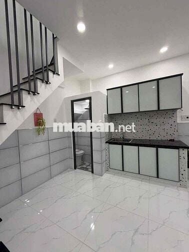BÁN NHÀ MỚI 2 LẦU - HẺM 657 BA ĐÌNH, P9,Q8